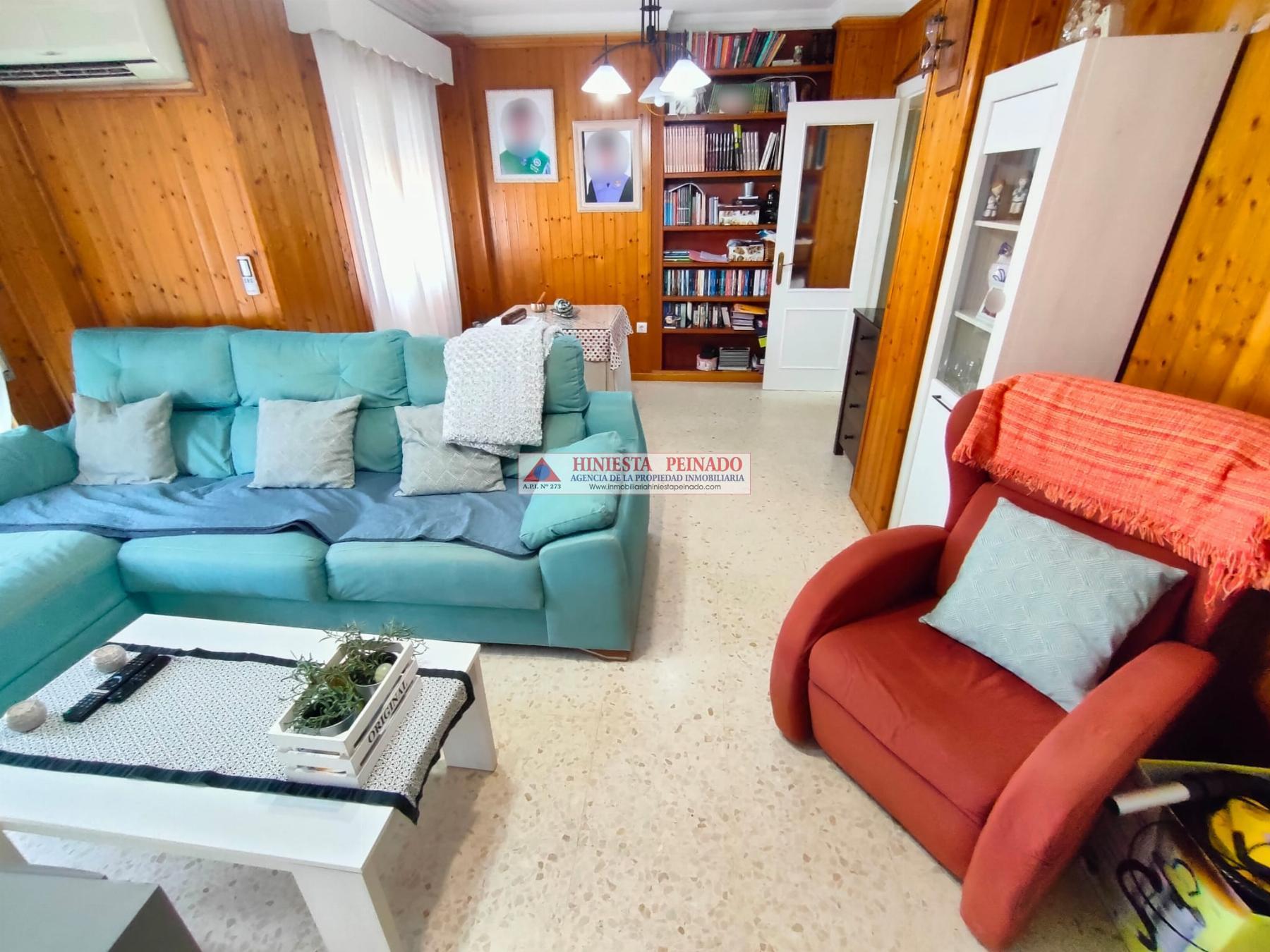For sale of house in El Puerto de Santa María