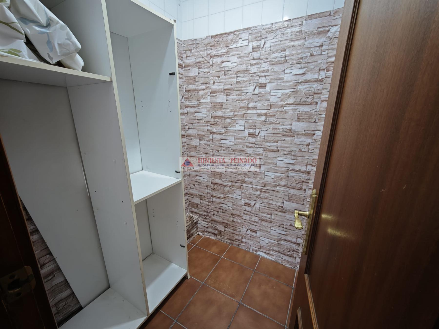 For sale of flat in El Puerto de Santa María