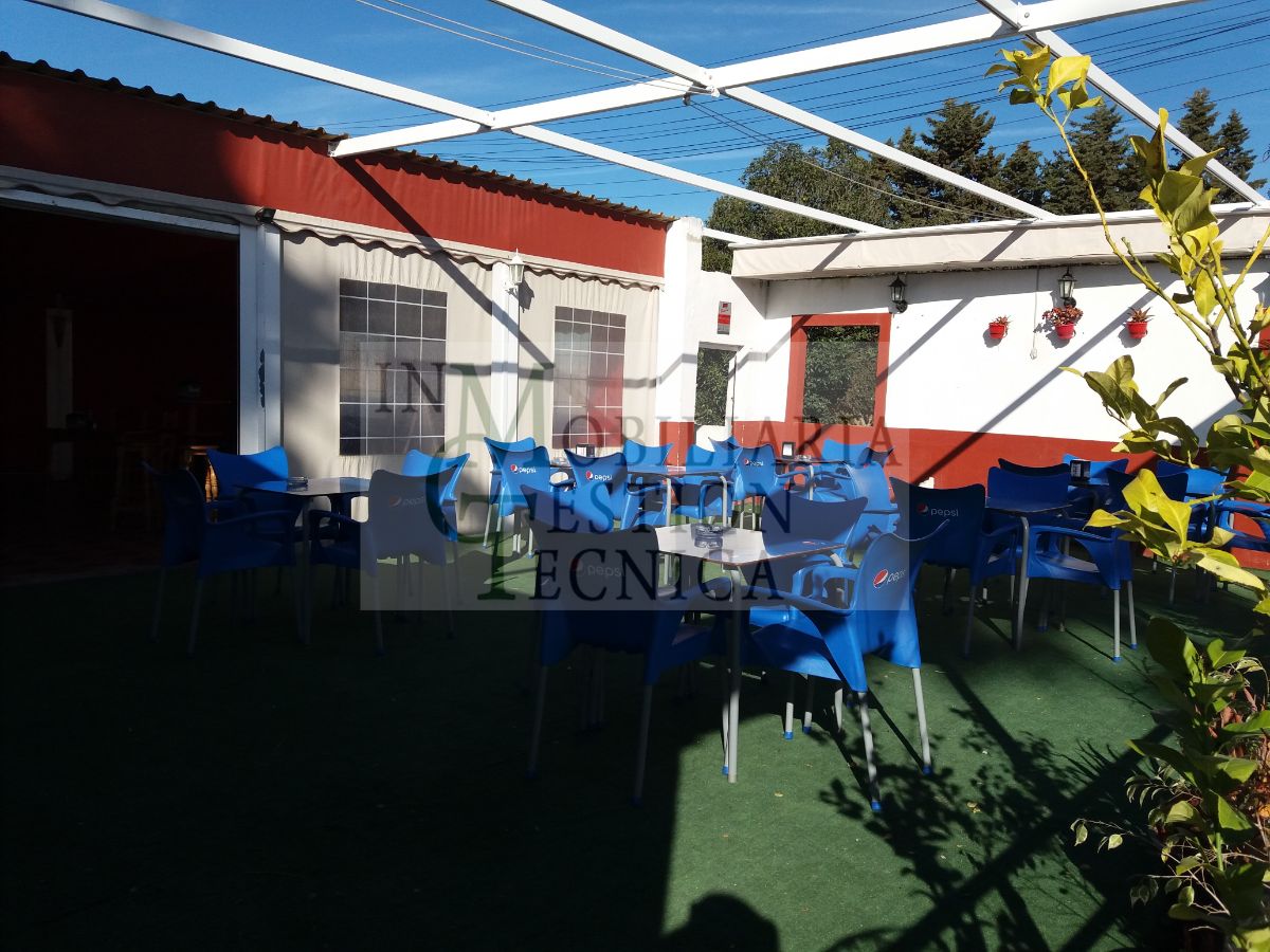Venta de local comercial en El Puerto de Santa María