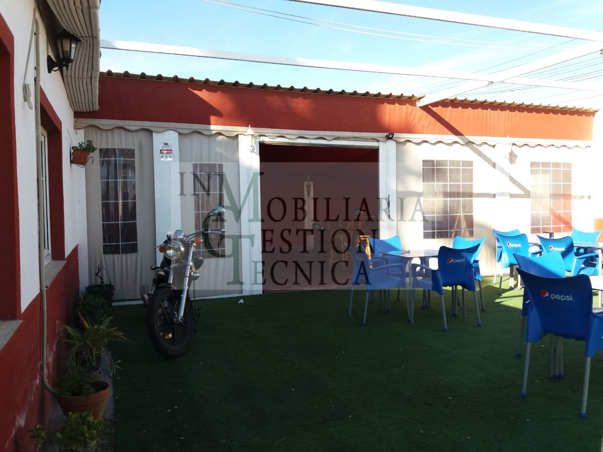 Venta de local comercial en El Puerto de Santa María