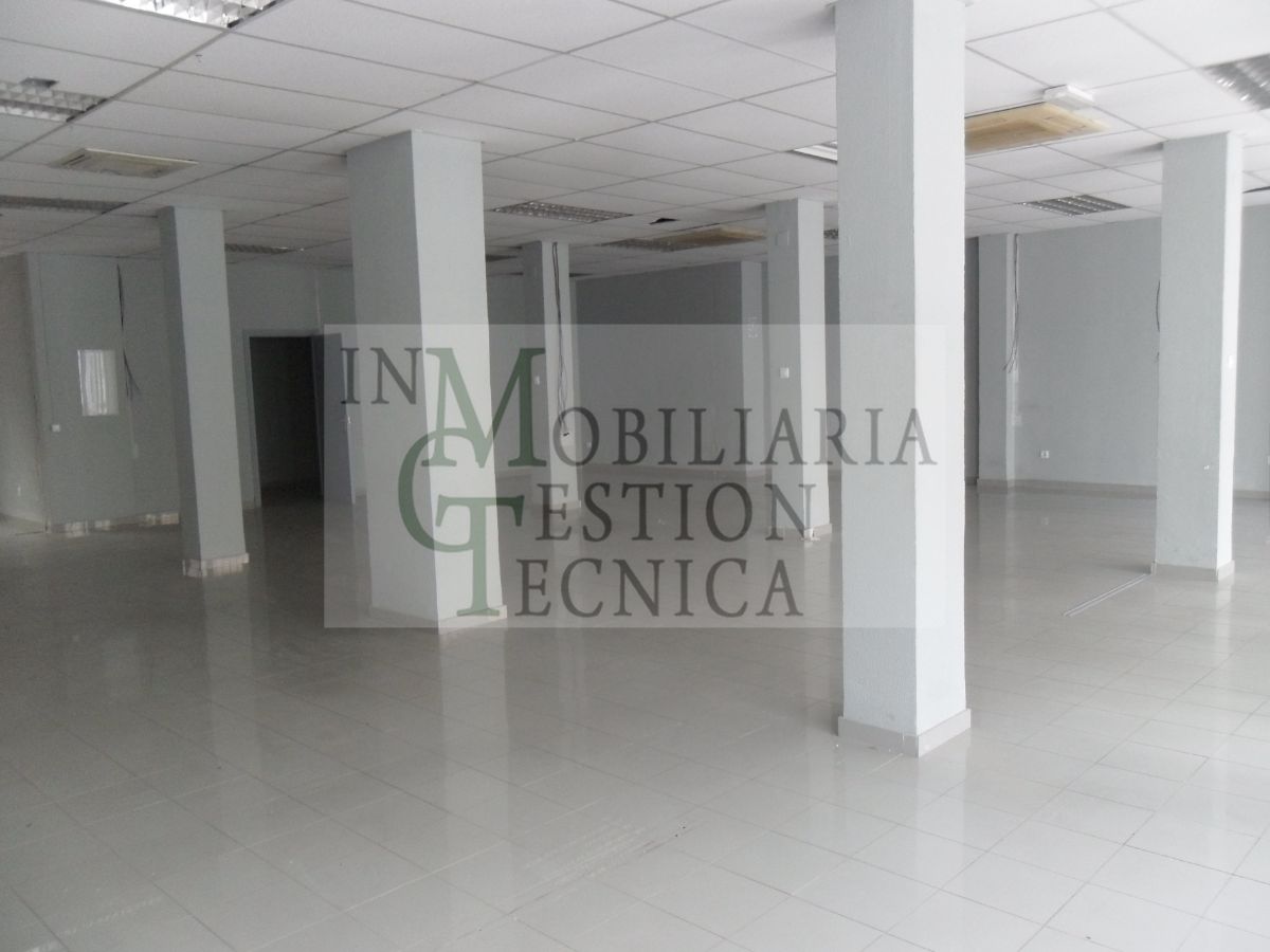 Venta de local comercial en Puerto Real