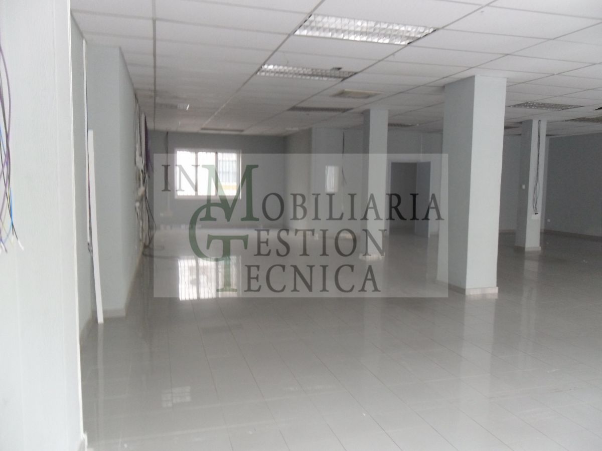 Venta de local comercial en Puerto Real