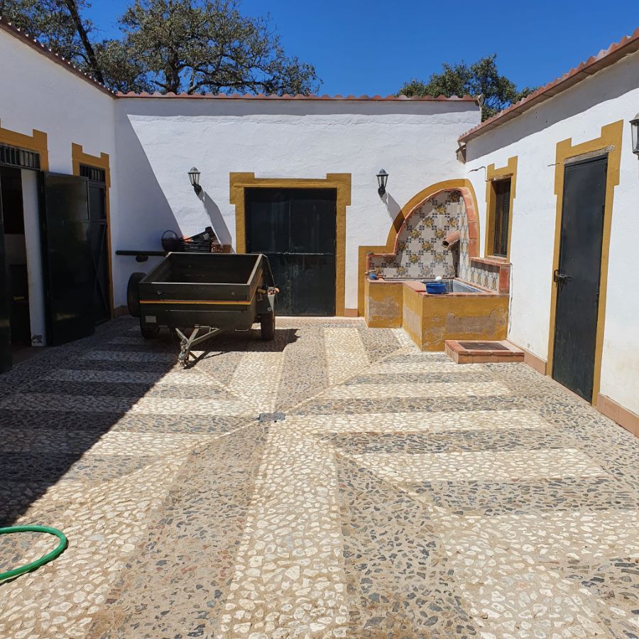 Venta de finca rústica en Alájar