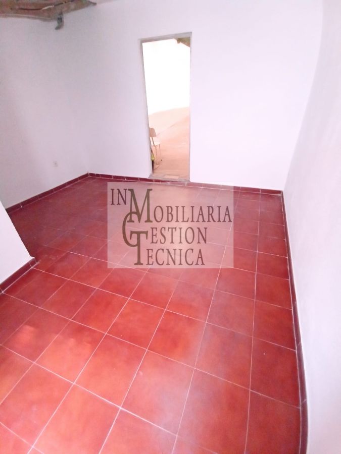 Venta de local comercial en El Puerto de Santa María