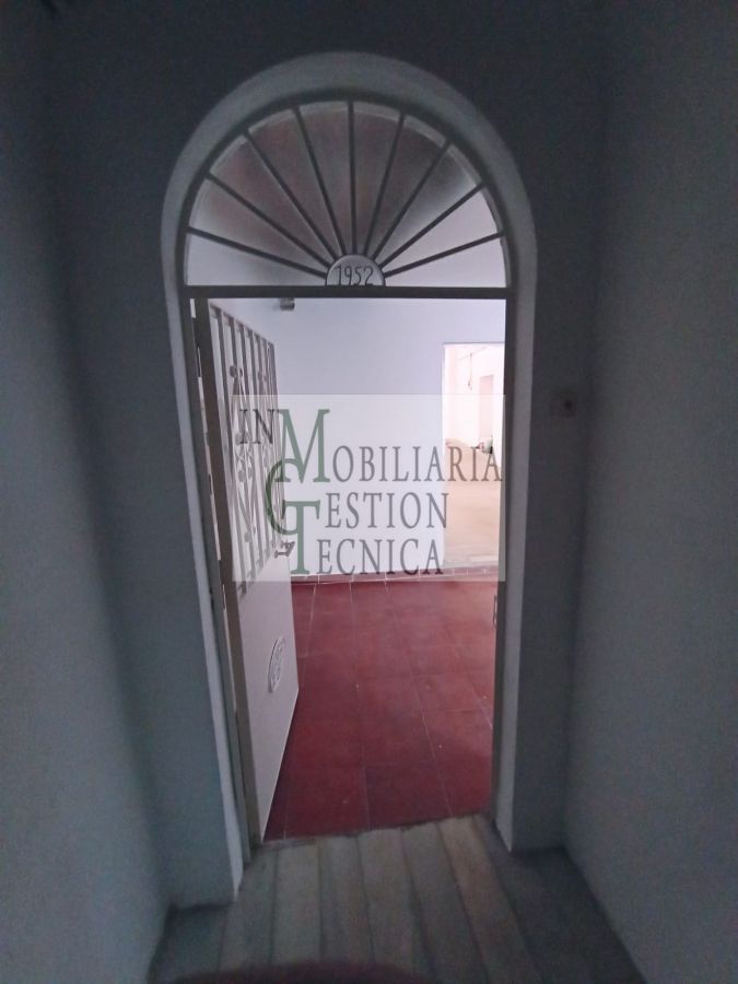 Venta de local comercial en El Puerto de Santa María