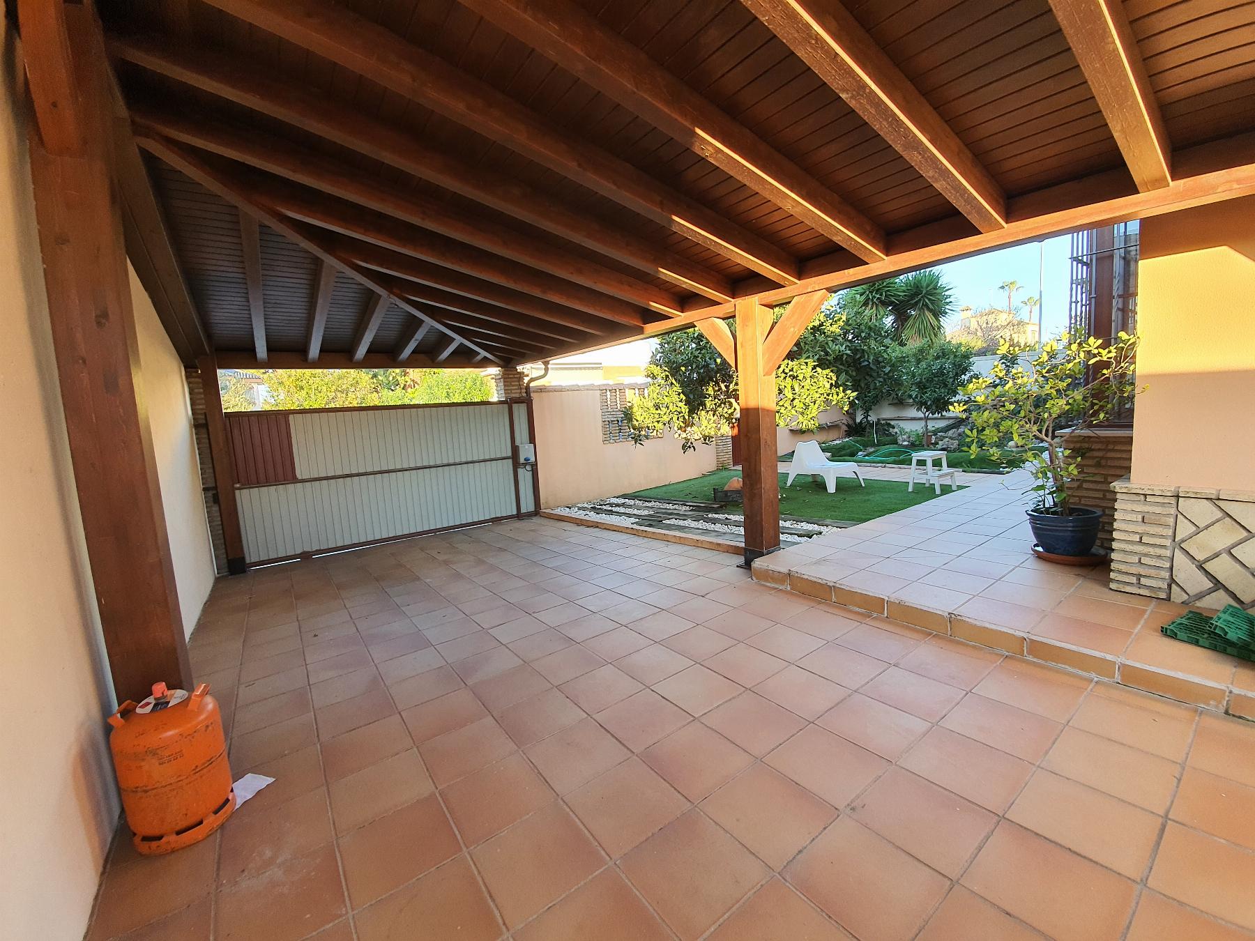 Venta de chalet en Chiclana de la Frontera