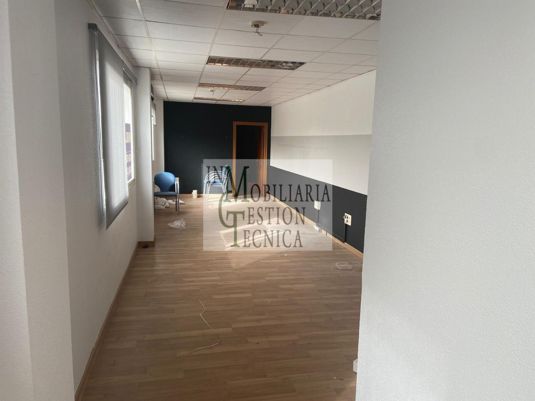 Venta de nave industrial en El Puerto de Santa María