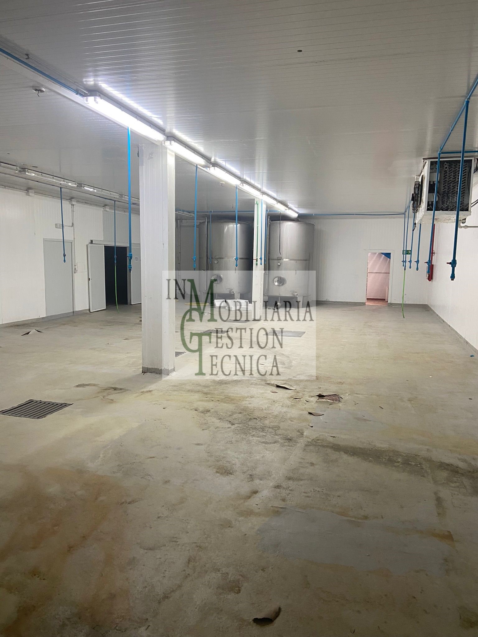 Venta de nave industrial en El Puerto de Santa María