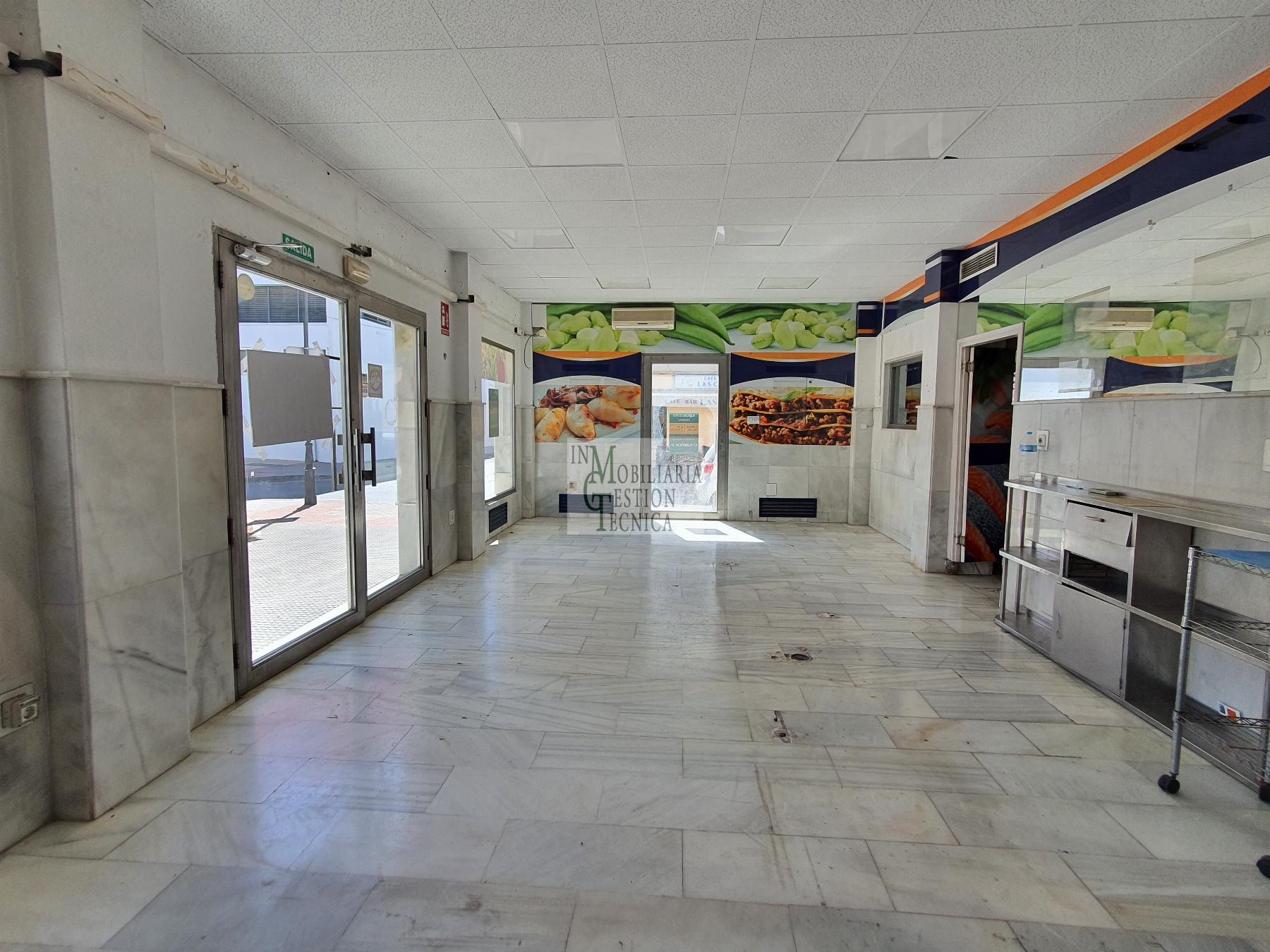 Venta de local comercial en El Puerto de Santa María