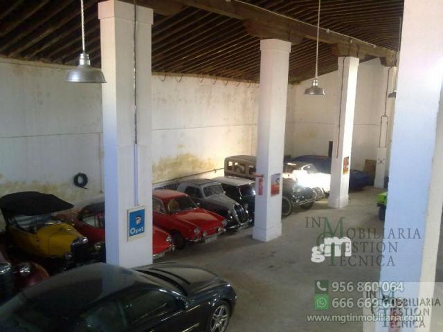 Venta de bodega en El Puerto de Santa María