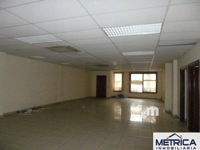 For sale of office in Salamanca