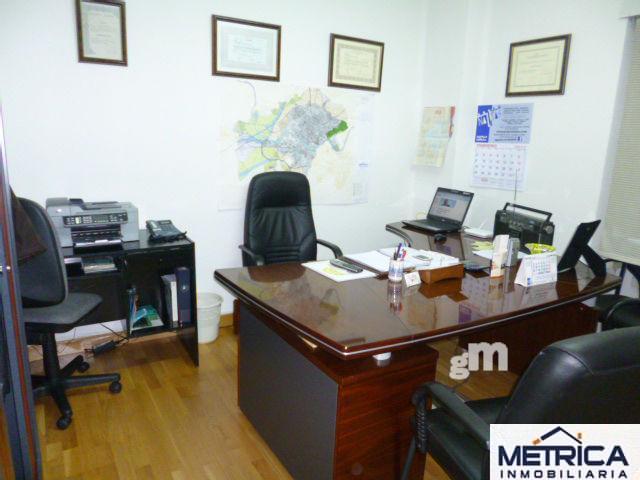 For rent of office in Salamanca