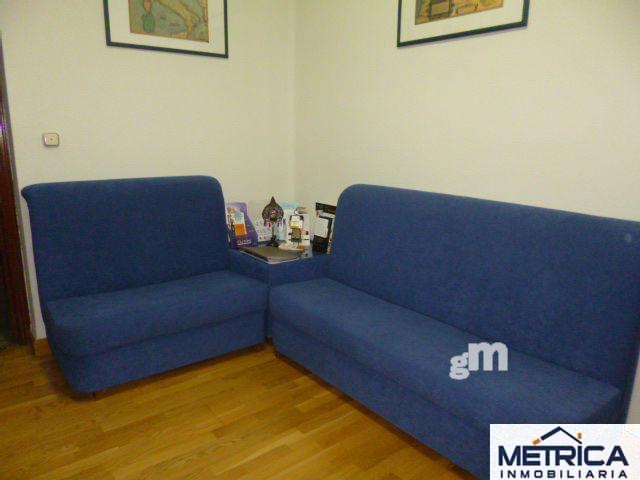 For rent of office in Salamanca