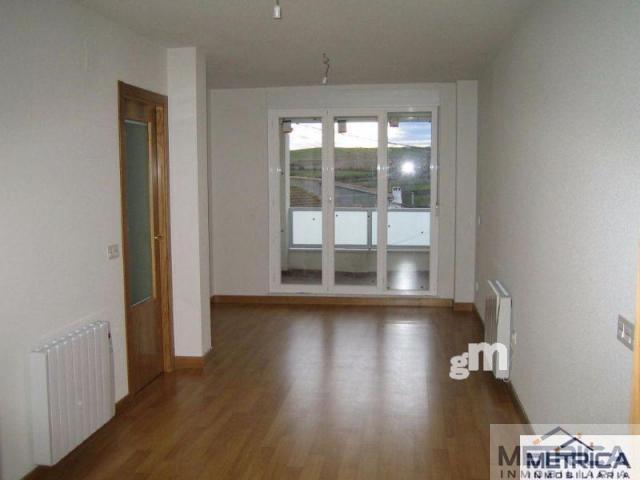 For sale of flat in Mozárbez