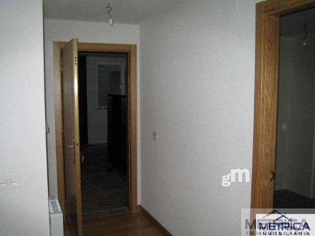 For sale of flat in Mozárbez