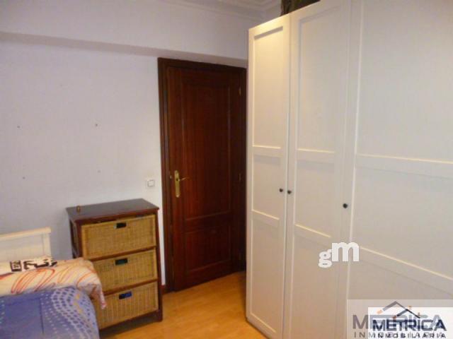For sale of flat in Salamanca