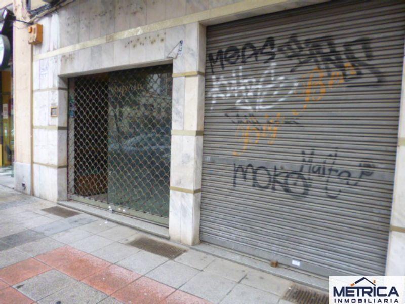 Venta de local comercial en Salamanca