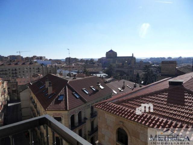 For sale of flat in Salamanca