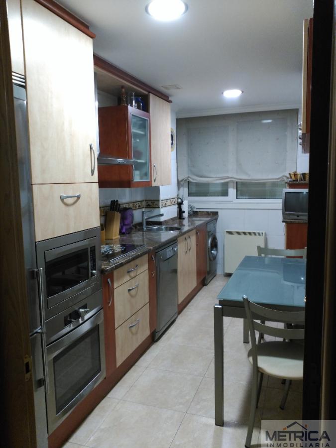 For sale of duplex in Castellanos de Moriscos