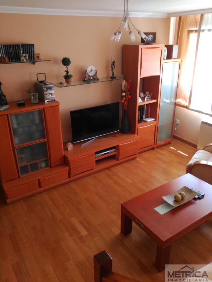 For sale of duplex in Castellanos de Moriscos