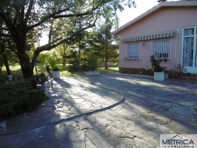 For sale of chalet in San Cristóbal de la Cuesta