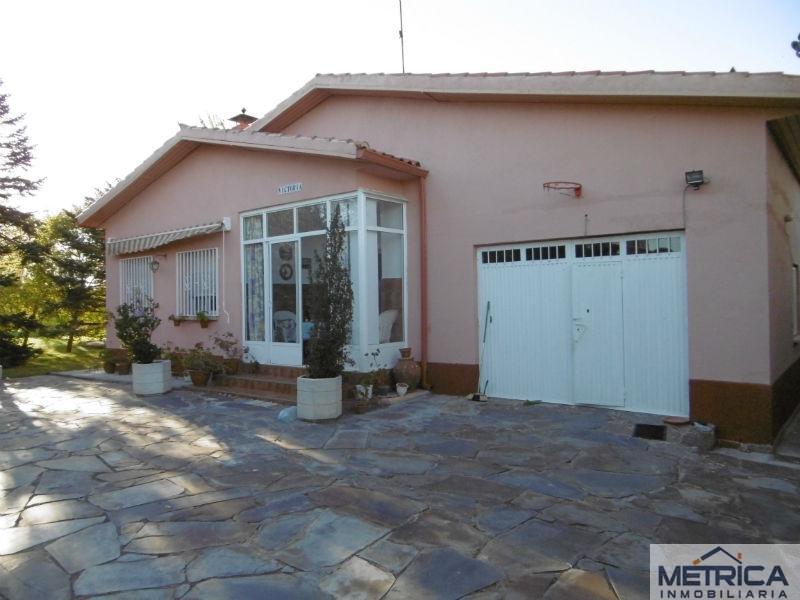 For sale of chalet in San Cristóbal de la Cuesta