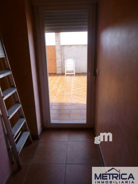 For sale of flat in Calvarrasa de Abajo