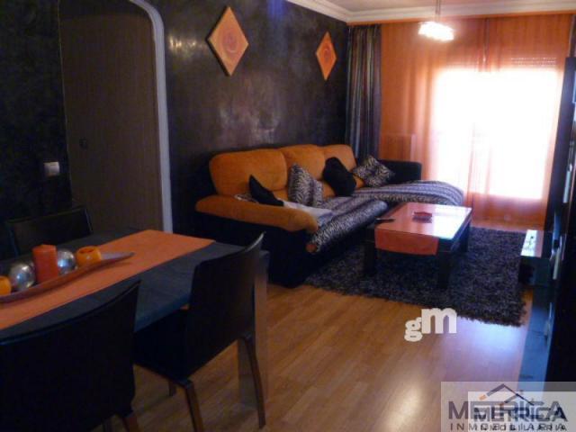 For sale of flat in Salamanca