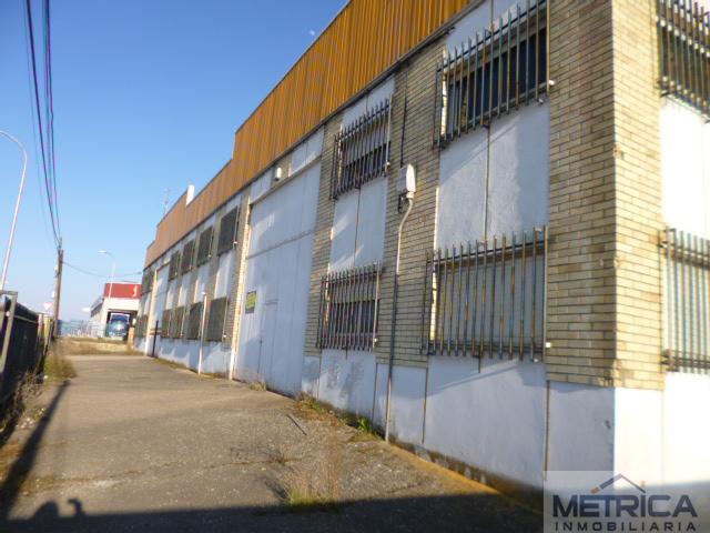 For sale of industrial plant/warehouse in Carbajosa de la Sagrada
