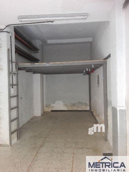 For sale of commercial in Salamanca