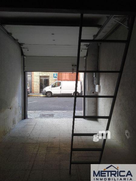 For sale of commercial in Salamanca