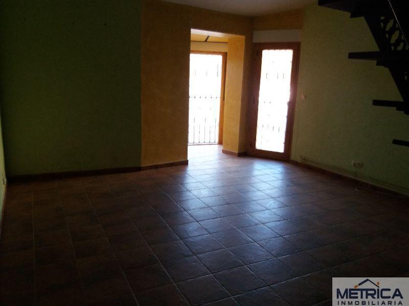 For sale of house in Tardáguila