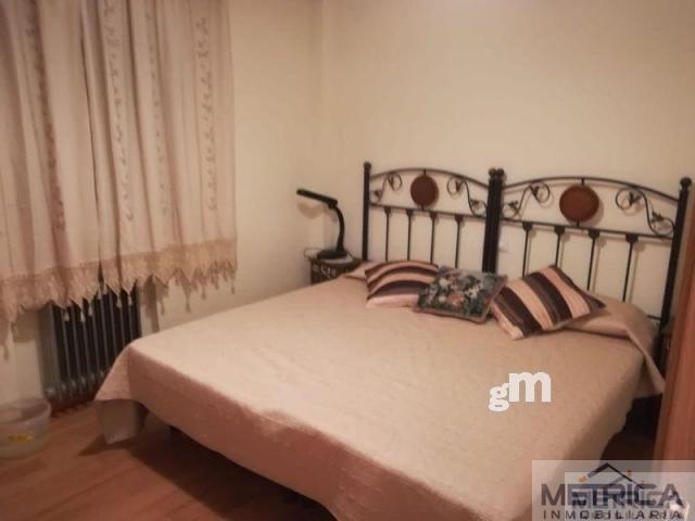 For sale of flat in Salamanca