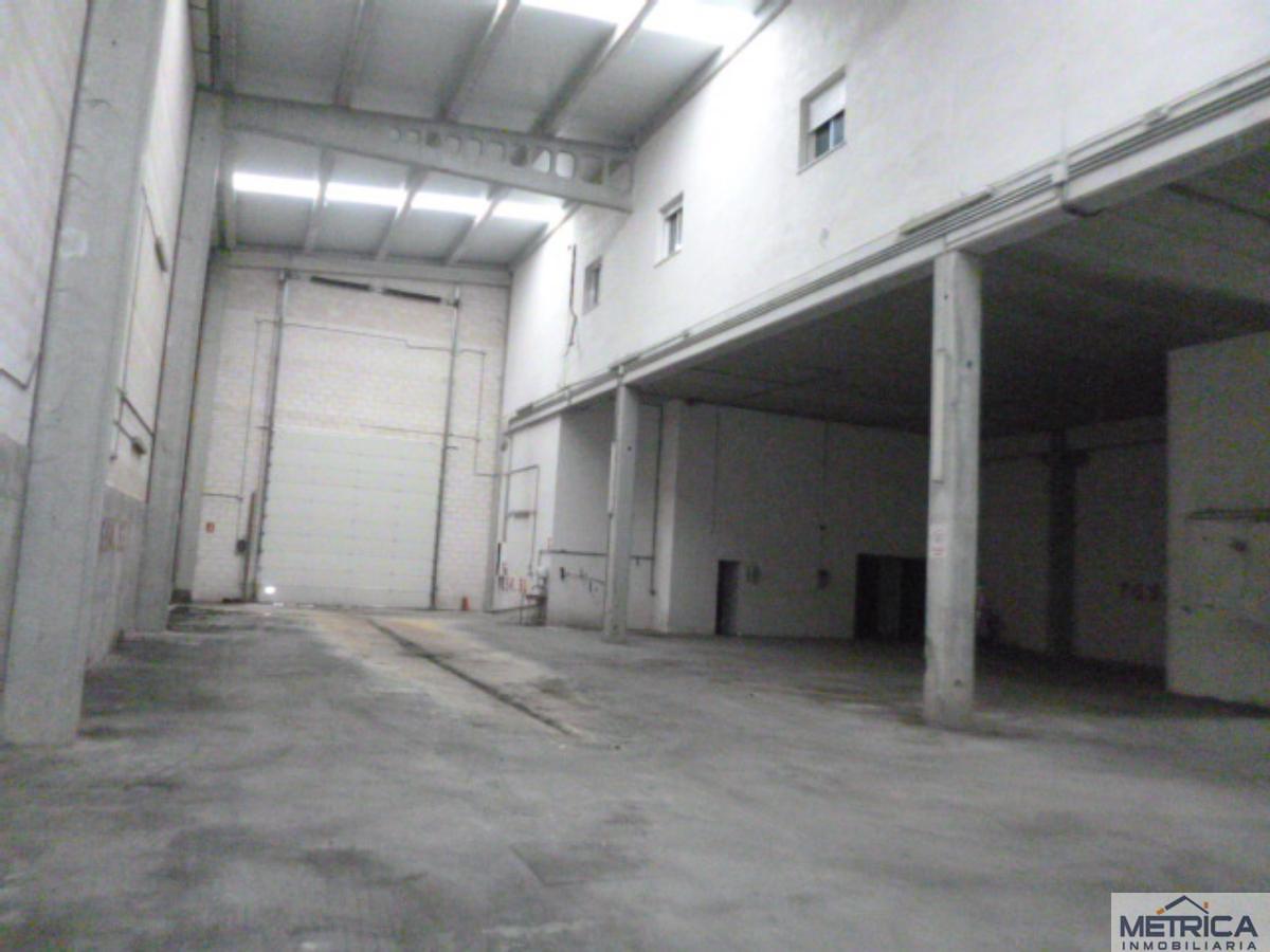 For sale of industrial plant/warehouse in Salamanca