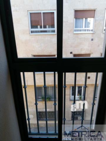 For sale of flat in Salamanca