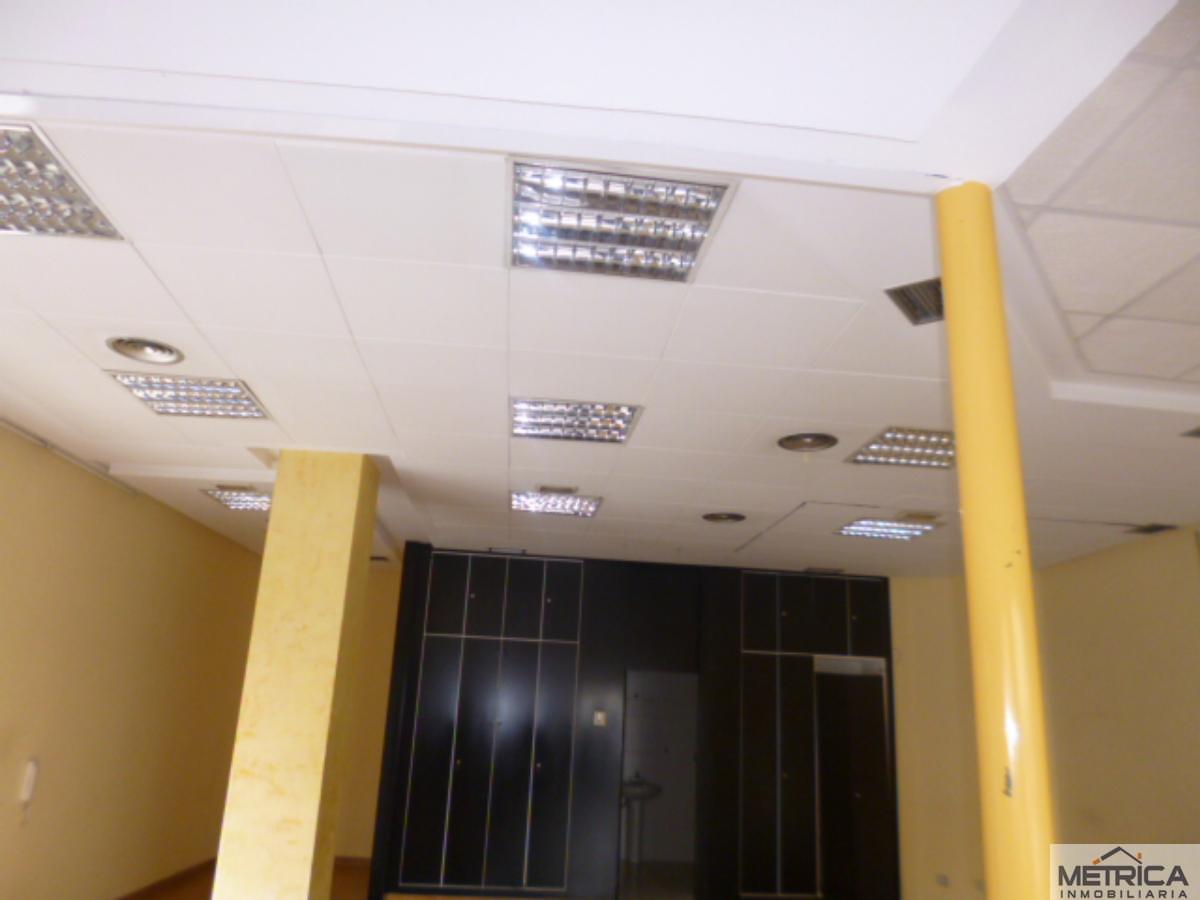 For rent of commercial in Salamanca