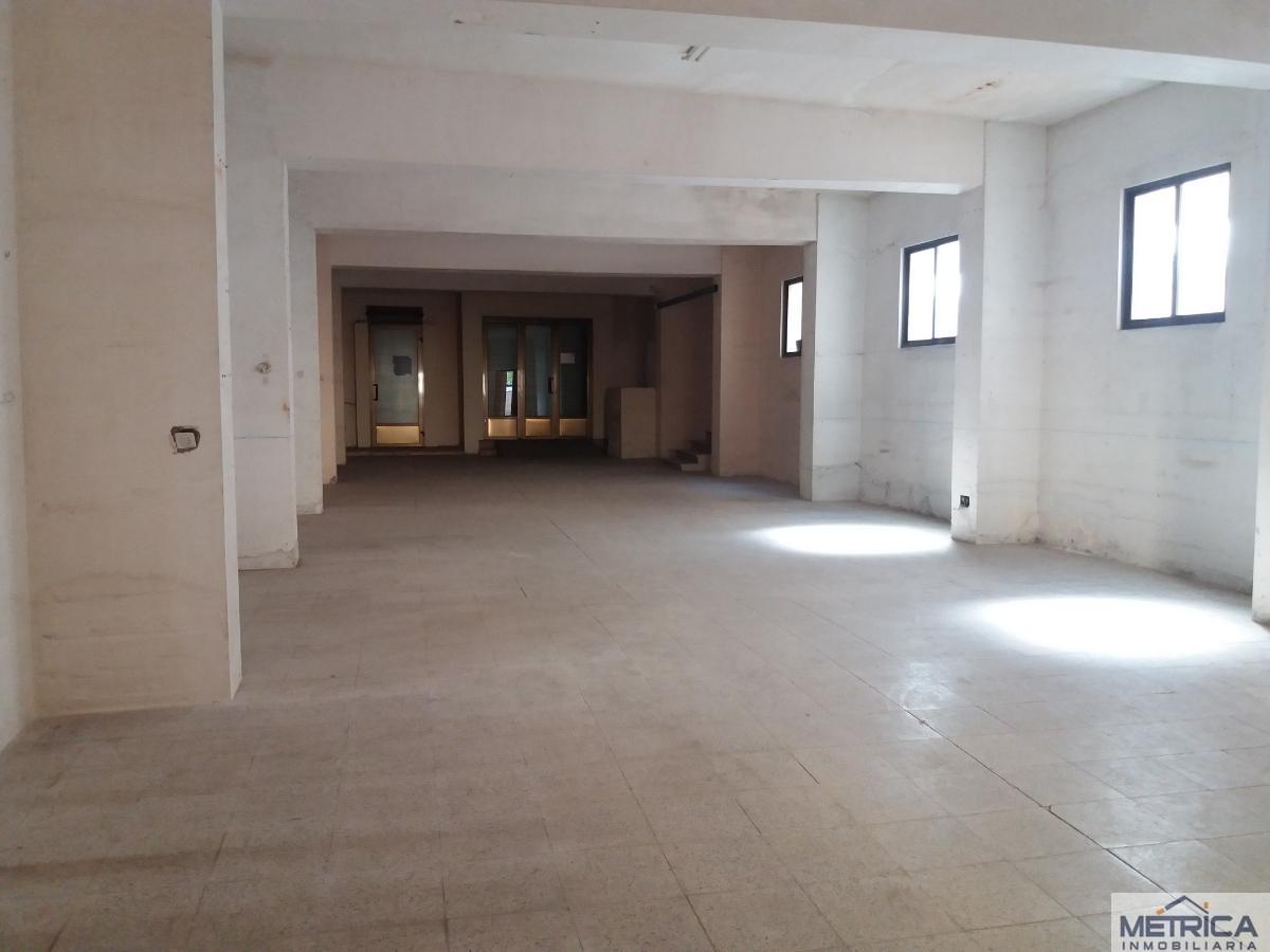 Venta de local comercial en Salamanca