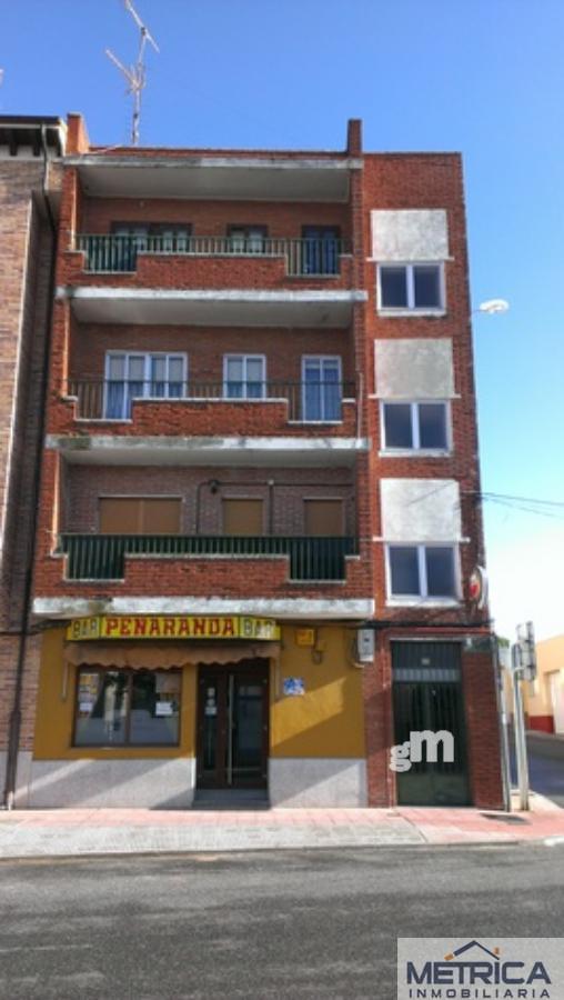 For sale of flat in Peñaranda de Bracamonte