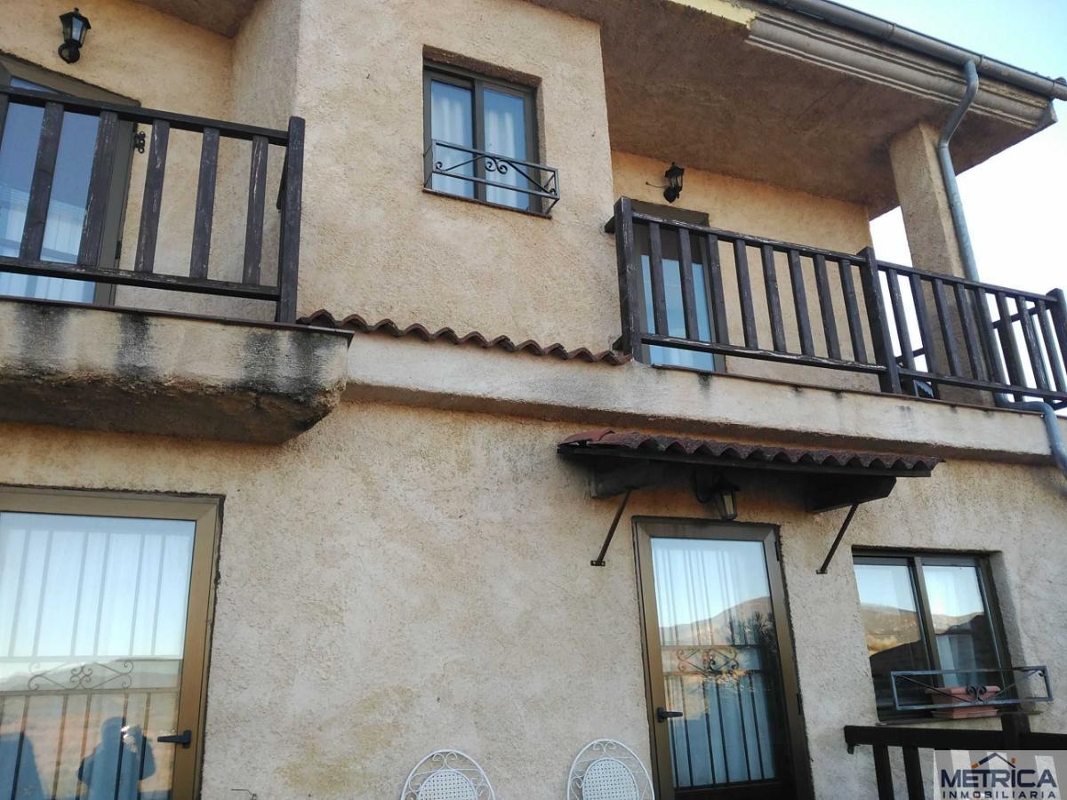 For sale of chalet in Miranda del Castañar