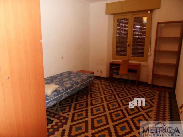 For sale of flat in Salamanca