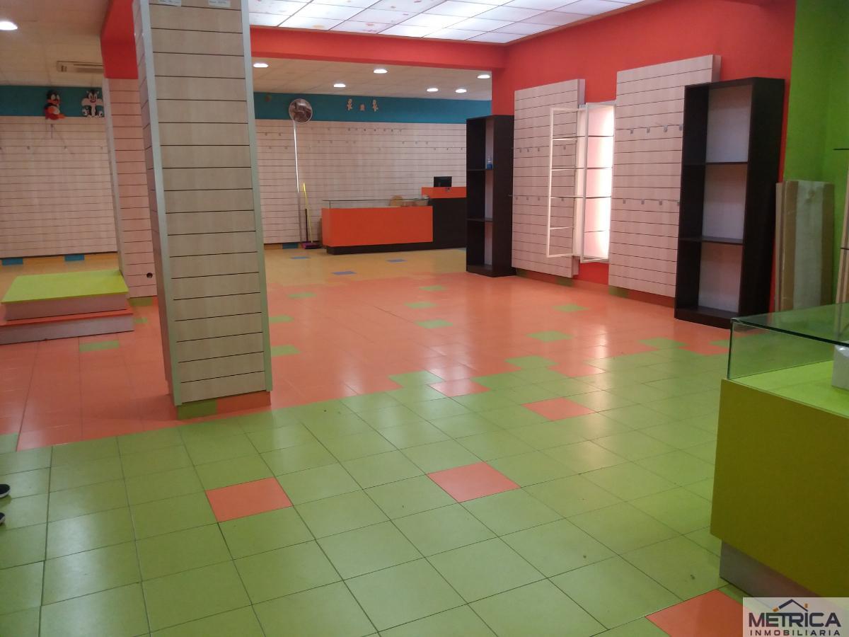Venta de local comercial en Salamanca