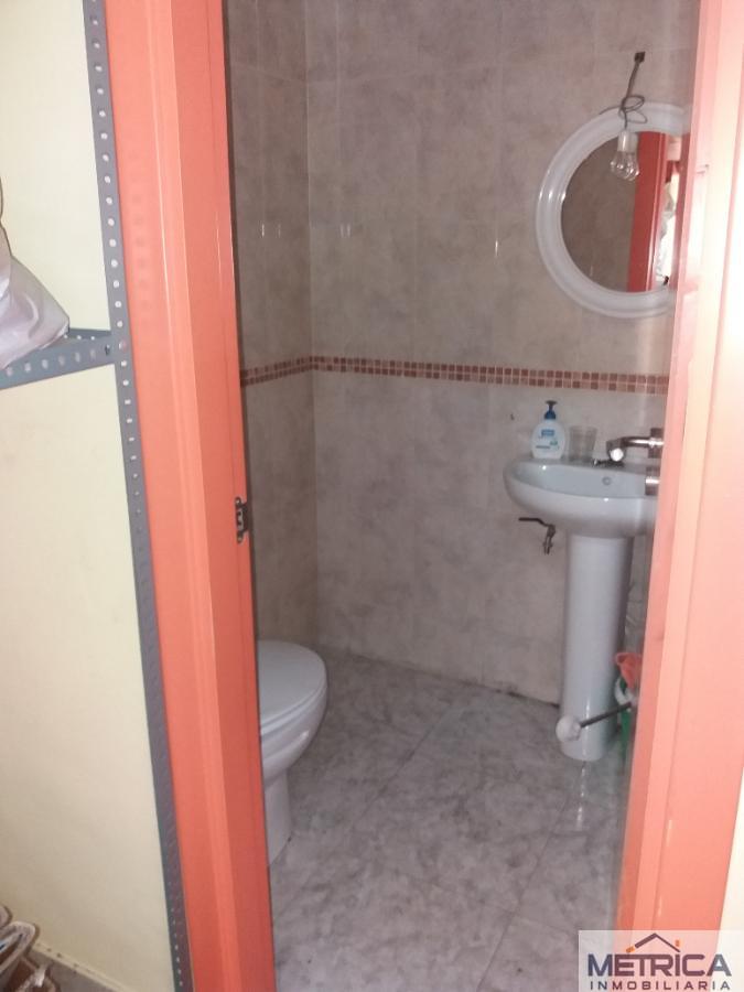 Venta de local comercial en Salamanca