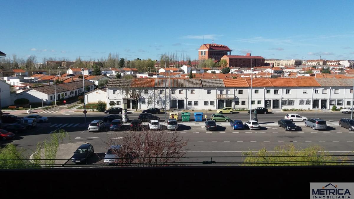 For sale of flat in Salamanca