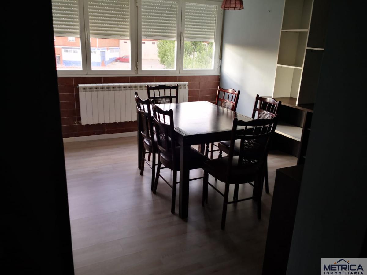 For sale of flat in Terradillos