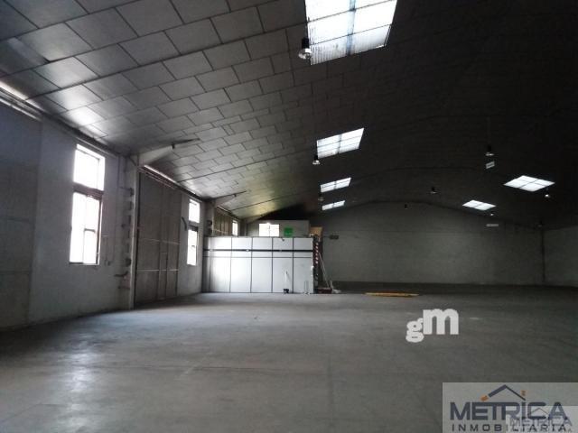 For sale of industrial plant/warehouse in Villares de la Reina