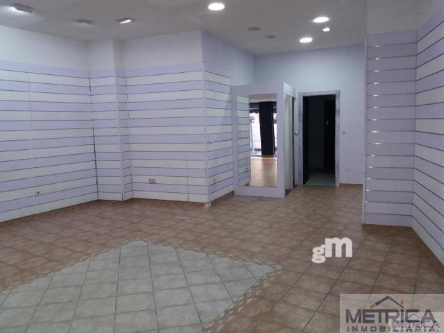 For rent of commercial in Salamanca