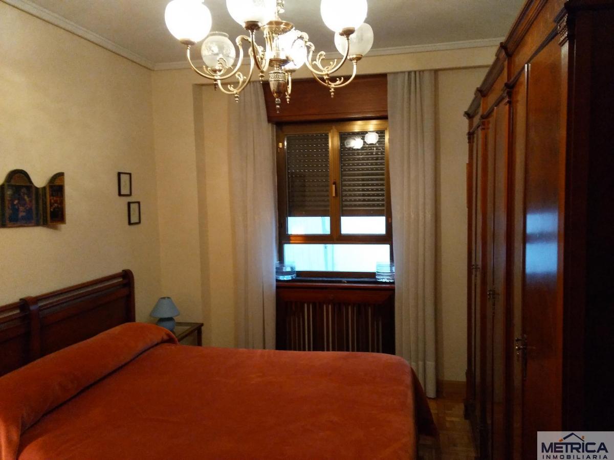 For sale of flat in Salamanca