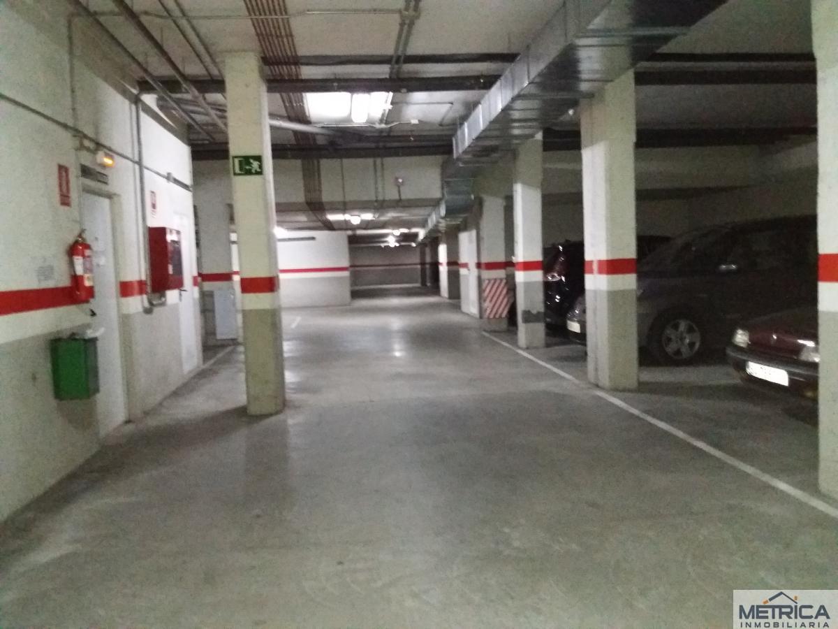 Venta de piso en Villares de la Reina