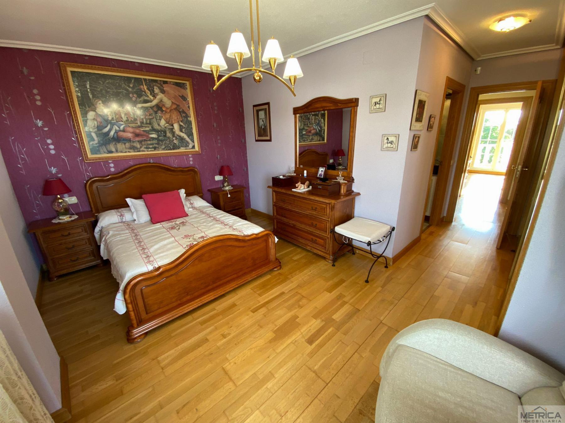 For sale of chalet in Santa Marta de Tormes