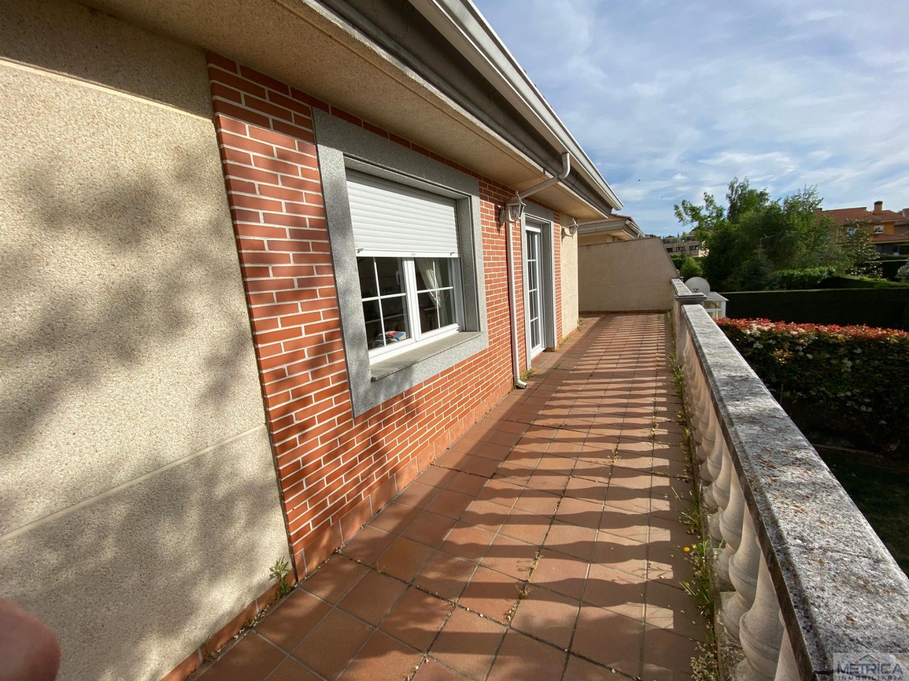 For sale of chalet in Santa Marta de Tormes